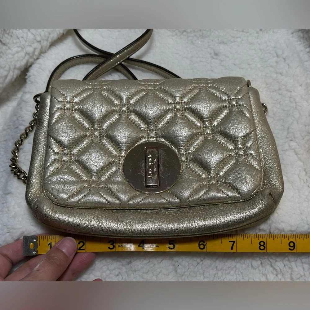Kate Spade Astor Court Naomi Quilted Leather Crossbody Bag Gold Tone